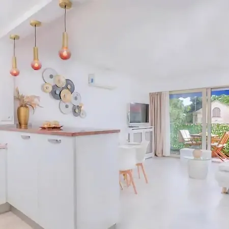 Le Concorde - Appt Avec Terrasse Apartment *